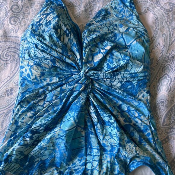 NWT Contours by Coco Reef Shapemaker Swimwear One Piece Size 14 (38) - Picture 5 of 11